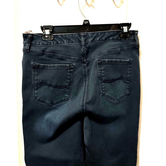 Gloria Vanderbilt Slimming Effect Jeans - Size 12 Short - Picture 5 of 5